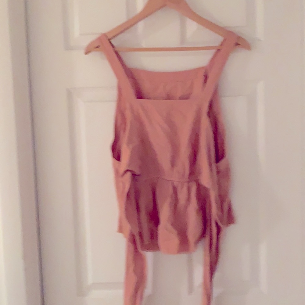 NOT FOR SALE Very 🌺 cute Top tie front / linen - Picture 4 of 9